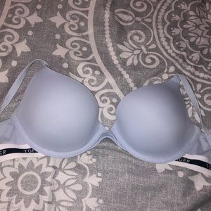 Tommy Hilfiger light blue bra!
